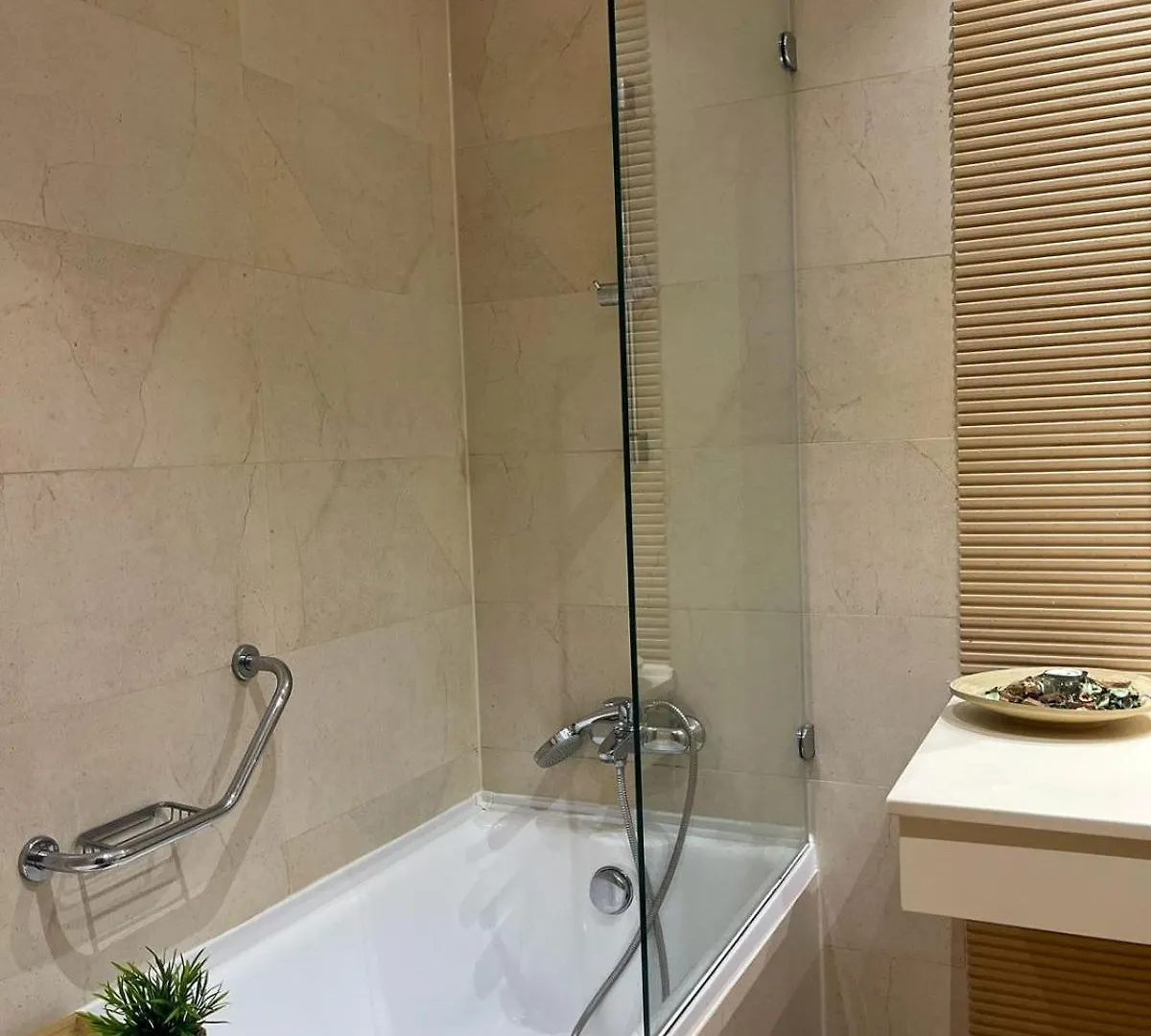 Yamaluxe Apartments - Bucuresti 0*, Bucarest