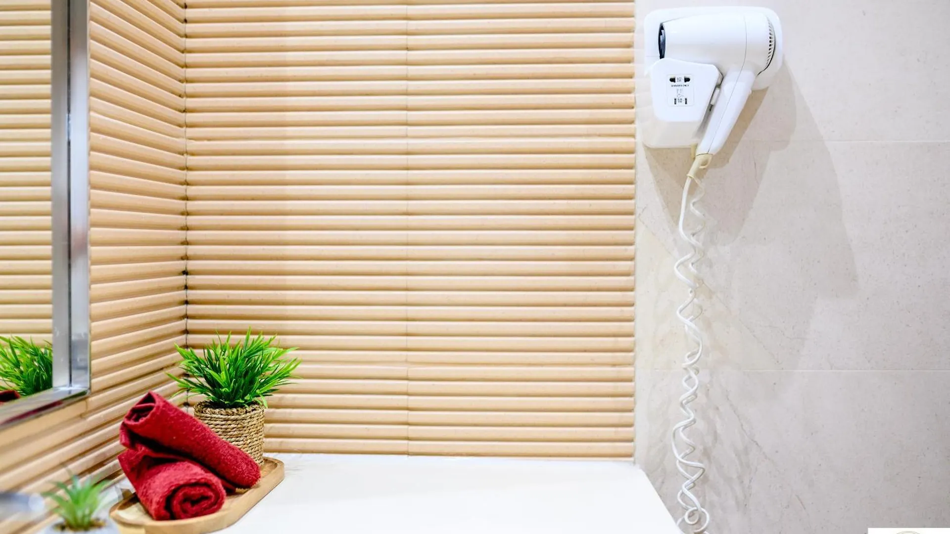 Apart Otel Yamaluxe Luxury Apartments - Bucuresti Romanya