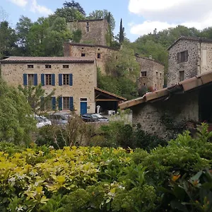 https://chambres-auberge-de-thorrenc.hotels-rhonealpes.com