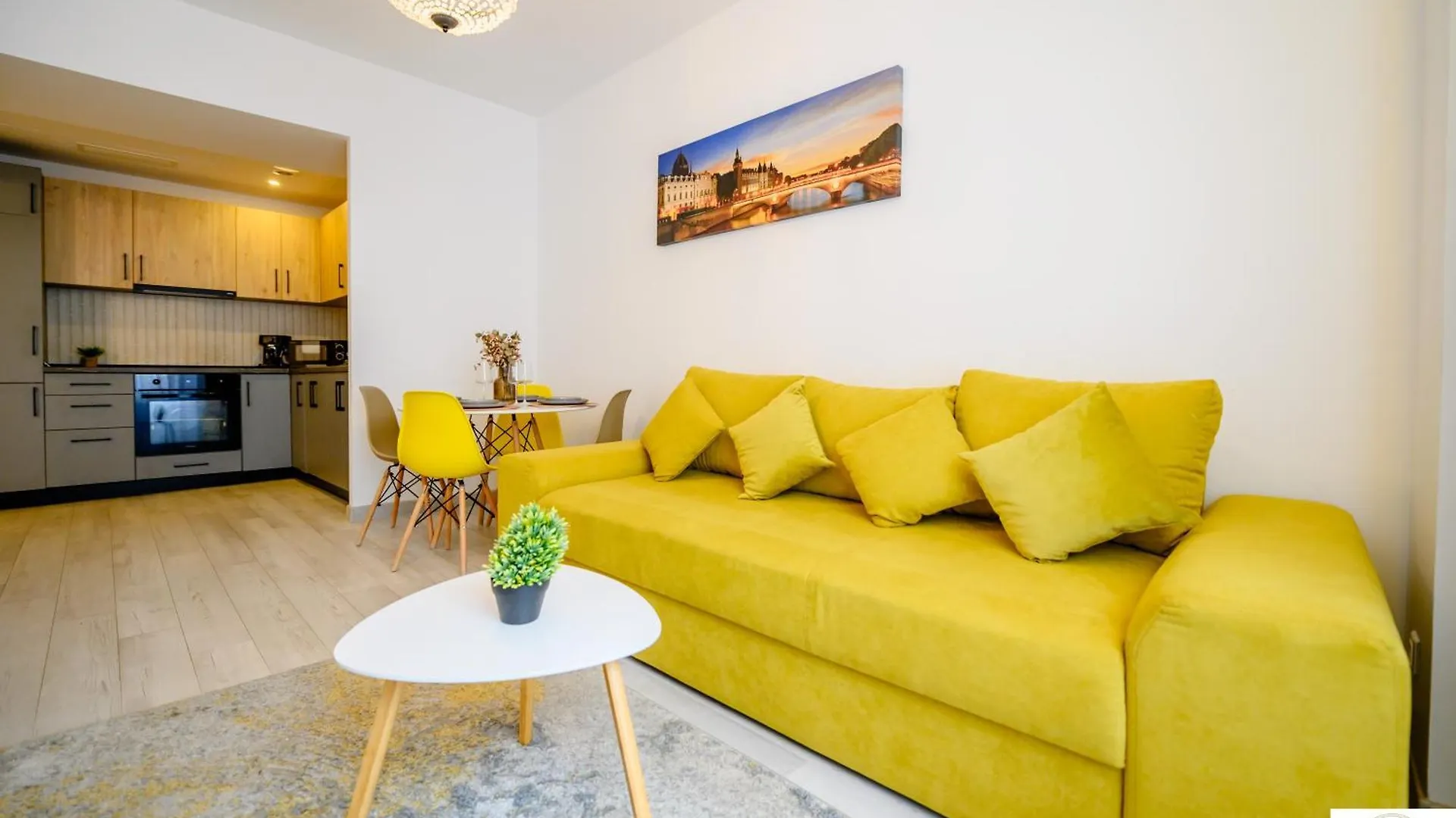Yamaluxe Luxury Apartments - Bucuresti Βουκουρέστι