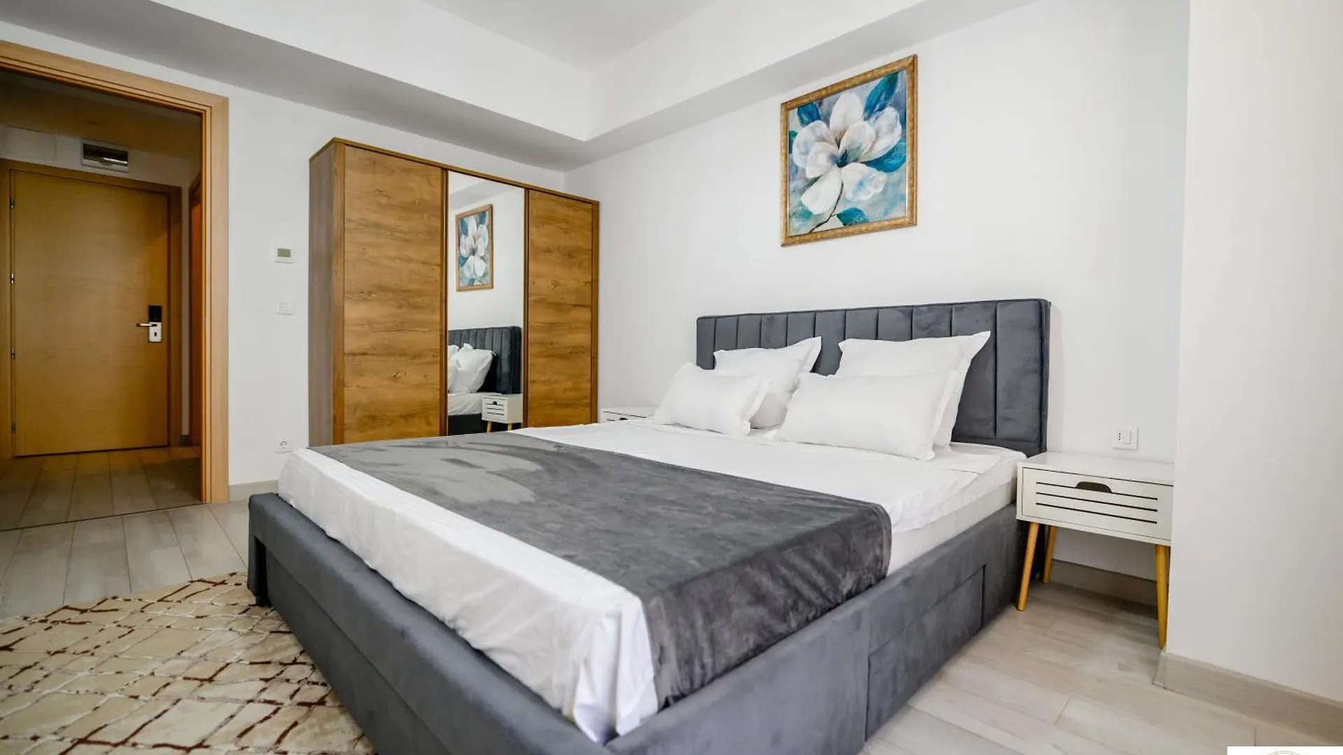 Ξενοδοχείο με διαμερίσματα Yamaluxe Luxury Apartments - Bucuresti Ρουμανία
